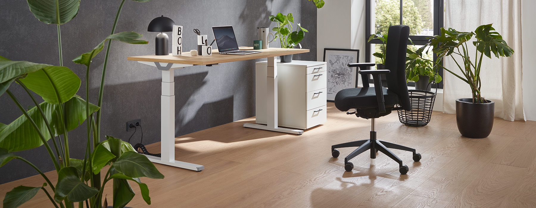 Ein Bürostuhl ist wichtiger Bestandteil eines modernen Büros